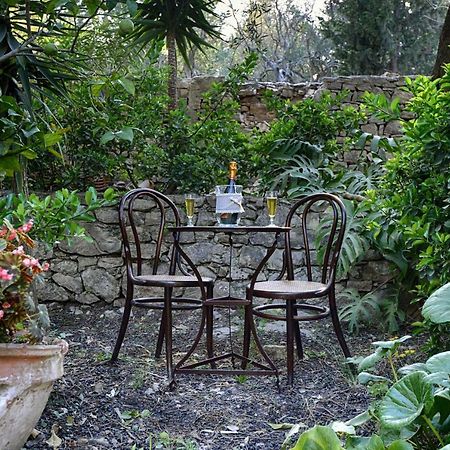 Mikroulis Residence Mastoratika Dış mekan fotoğraf