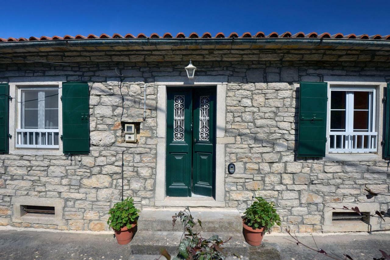 Mikroulis Residence Mastoratika Dış mekan fotoğraf